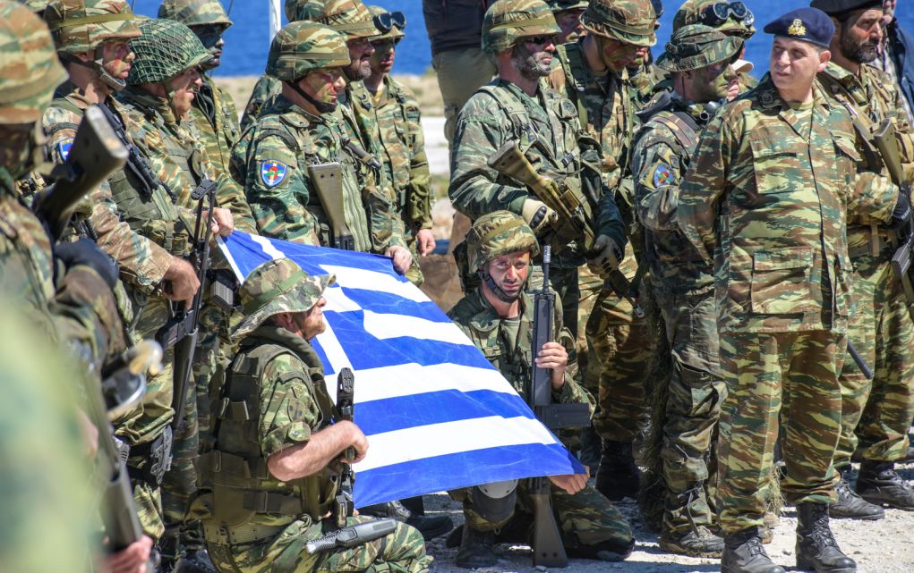 Καμμένος: 7.000 στρατιώτες σε Έβρο και νησιά - politic.gr