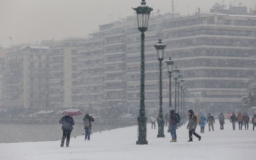 Επέλαση της Ωκεανίδας με χιόνια, βροχές και κρύο