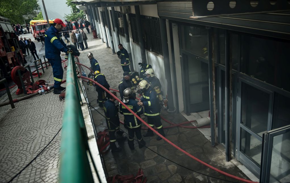 Υπό έλεγχο η πυρκαγιά στο τμήμα Βιολογίας του ΑΠΘ