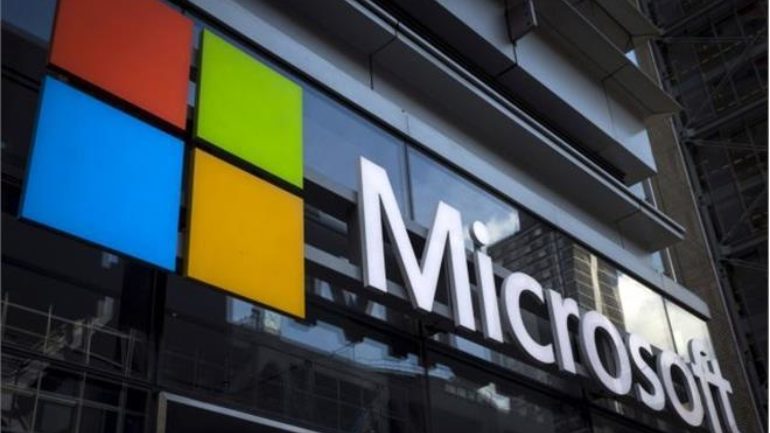 Η Microsoft σταματά την παροχή υπηρεσιών στη Ρωσία