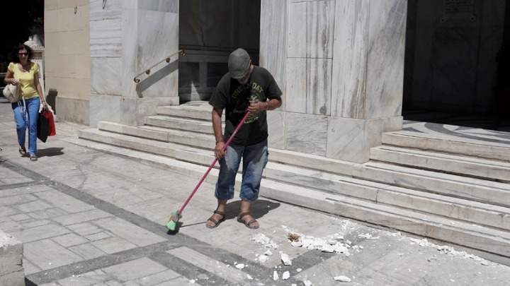 Καθηγ. Λέκκας και Καρύδης στο ΑΠΕ-ΜΠΕ: Tα μέτρα που πρέπει να λάβουν οι πολίτες μετά τον σεισμό