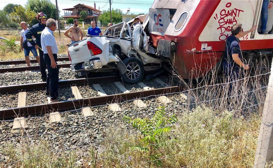 Έγκυος νεκρή μετά από σύγκρουση τρένου με ΙΧ