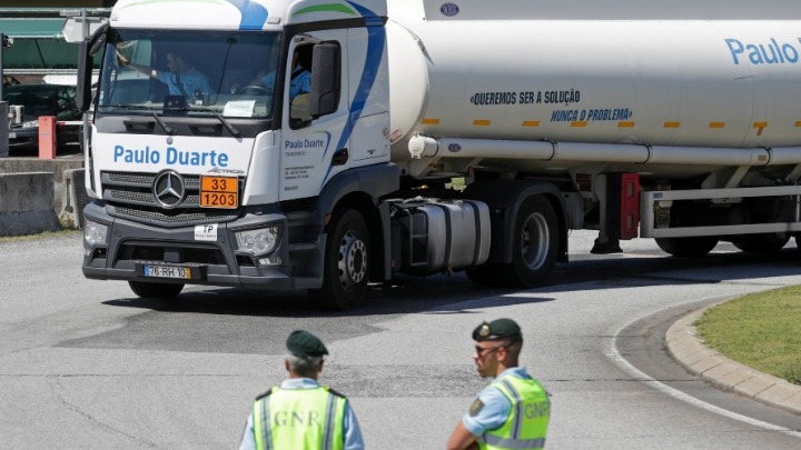 Πορτογαλία: Τρίτη ημέρα απεργίας των βυτιοφόρων