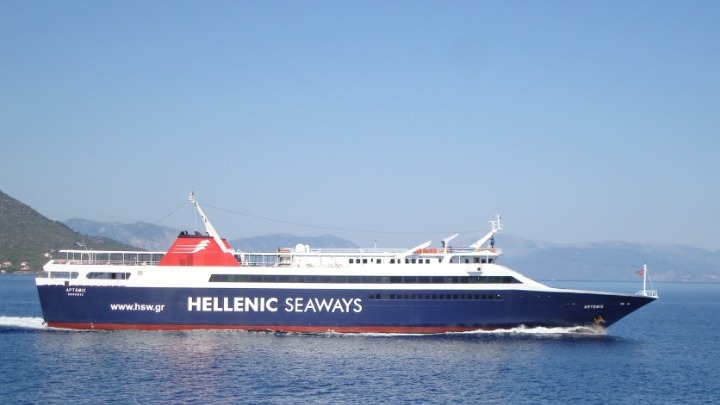 To «ΑΡΤΕΜΙΣ» της Hellenic Seaways εξυπηρετεί έως 1/9 τη γραμμή Αλεξανδρούπολης–Σαμοθράκης