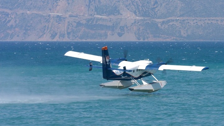 Συμφωνία για 20 υδατοδρόμια σε νησιά του Ν. Αιγαίου