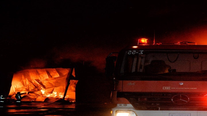 Υπό πλήρη έλεγχο η φωτιά σε εργοστάσιο ανακύκλωσης μετάλλων