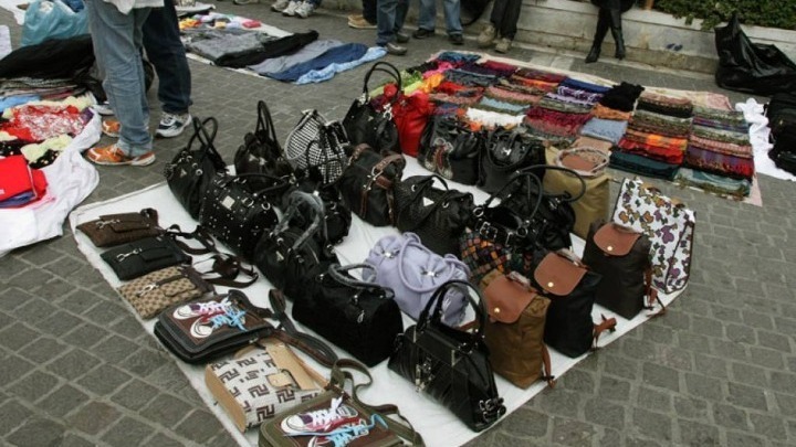 Επιχειρήσεις  για την αντιμετώπιση του παρεμπορίου