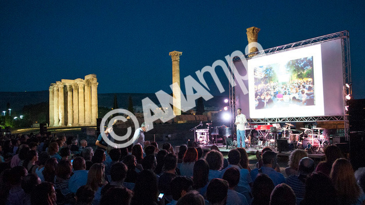 “Η Αθήνα εξακολουθεί να αποτελεί μια γοητευτική πόλη”