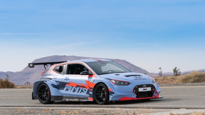 Η Hyundai παρουσίασε το RM19 Racing Midship Sport Car στο Λος Άντζελες