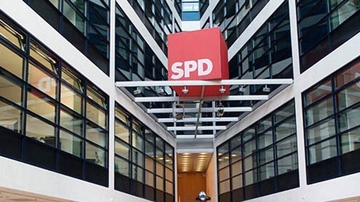 Αντιδράσεις για τη νέα ηγεσία του SPD