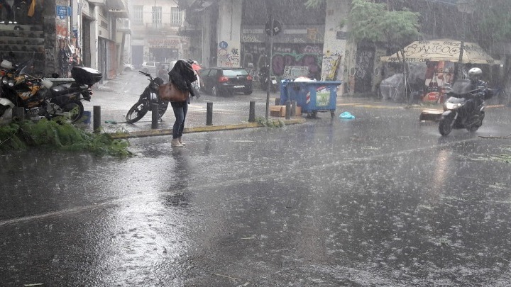 Έρχεται από απόψε η νέα σύντομη αλλά έντονη κακοκαιρία Ετεοκλής