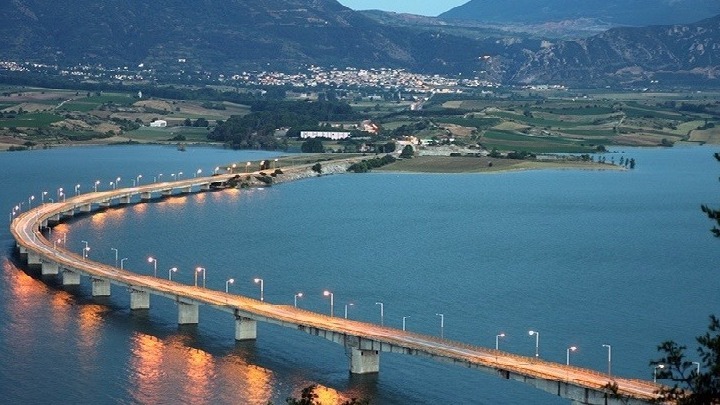 Καμπανάκι για την γέφυρα Σερβίων λόγω κατακόρυφων μετακινήσεων σε κάποιους από τους προβόλους της γέφυρας