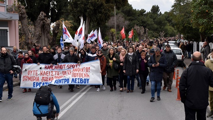 Μηνυτήρια αναφορά κατά παντός υπευθύνου κατέθεσαν 19 δικηγόροι, για τα επεισόδια στη Μυτιλήνη