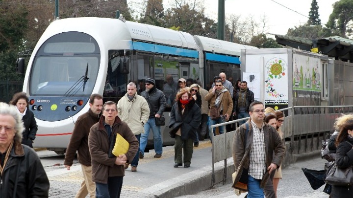 Διακοπή λειτουργίας του τραμ στο τμήμα από τη στάση Μπάτης έως το ΣΕΦ, από τη Δευτέρα 16 Μαρτίου, για διάστημα δύο μηνών