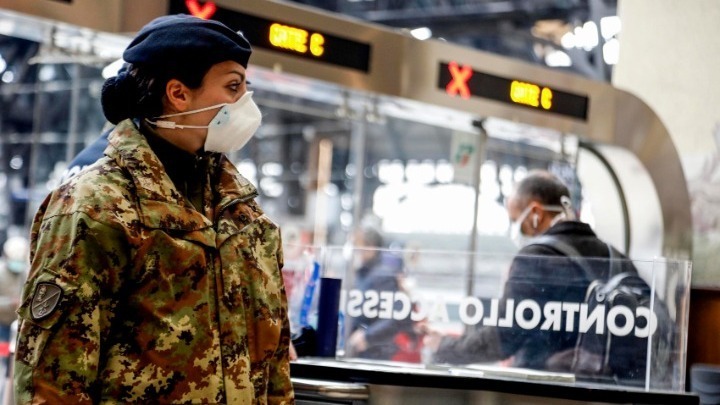 Η Ευρώπη περιμένει την κορύφωση, οι ΗΠΑ σε θέση μάχης