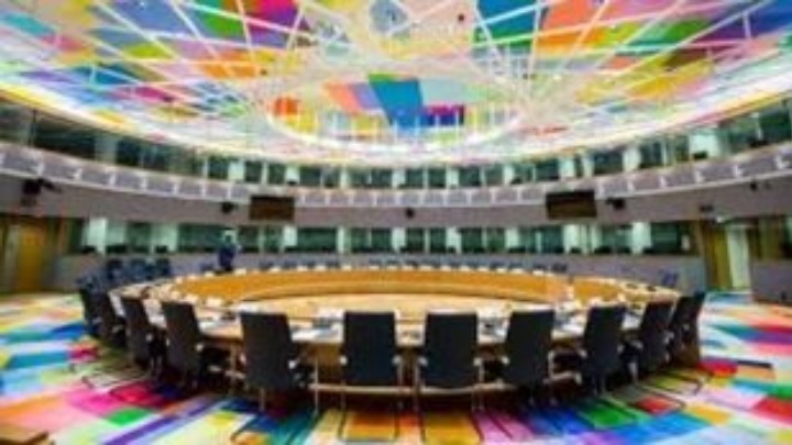 Eurogroup: Για πρόγραμμα SURE και  χρηματοδοτήσεις από την ΕΤΕπ