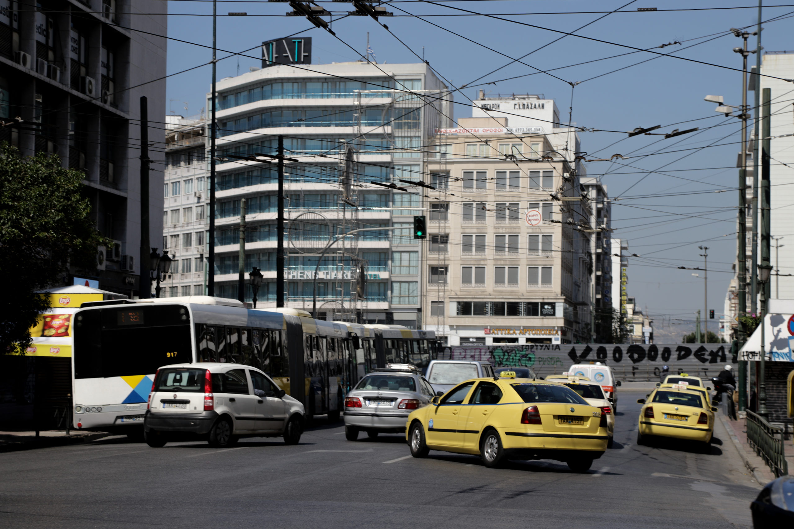 Απαγόρευση αυτοκινήτων στο κέντρο της Αθήνας για τρεις μήνες