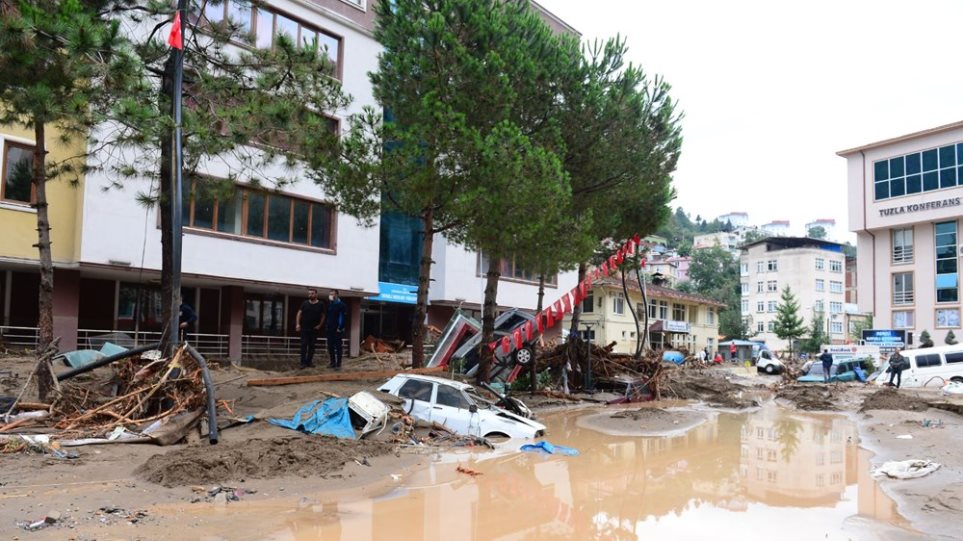 Τουρκία: Νεκροί και αγνοούμενοι από πλημμύρες