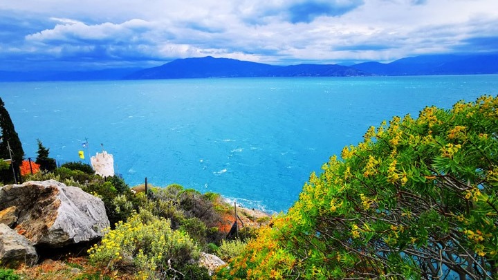 Αραιές νεφώσεις σήμερα σε όλη τη χώρα