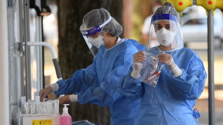 Βρετανία-κορονοϊός: 21.242 κρούσματα σε 24 ώρες