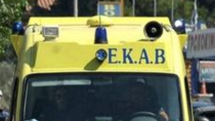 Ένας 14χρονος και μια 63χρονη, τραυματίες μεταφέρονται από την Σάμο στην Αθήνα