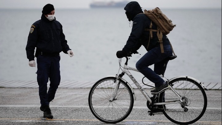 Αυστηρότερα μέτρα στη Θεσσαλονίκη ζήτησε ο δήμαρχος Κ. Ζέρβας