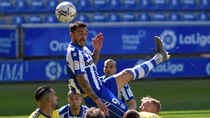 Ισόπαλες 1-1 Αλαβές και Κάντιθ