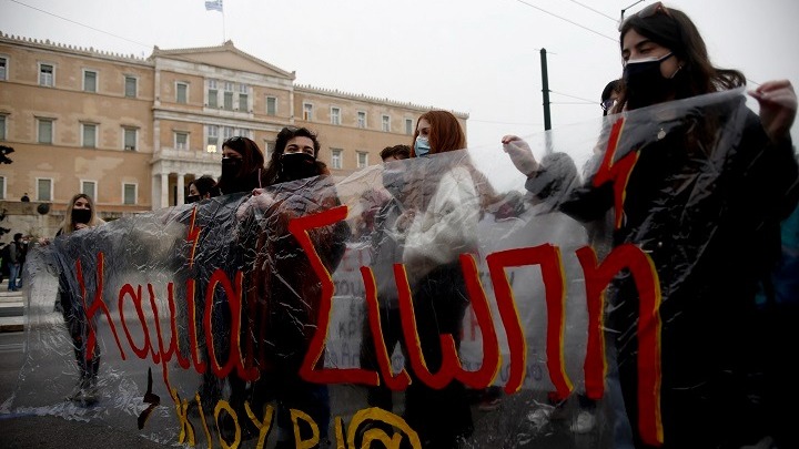 Παγκόσμια Ημέρα της Γυναίκας: Πορεία φεμινιστικών οργανώσεων και συγκέντρωση από Ομοσπονδίες κι Εργατικά Συνδικάτα