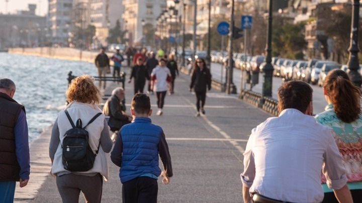 Βασιλακόπουλος: «Μια λύση υπάρχει και λέγεται εμβολιασμός»