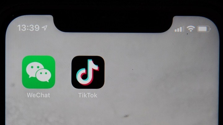 Ανατροπή από τον Μπάιντεν: Επιτρέπει το Tik Tok και το We Chat