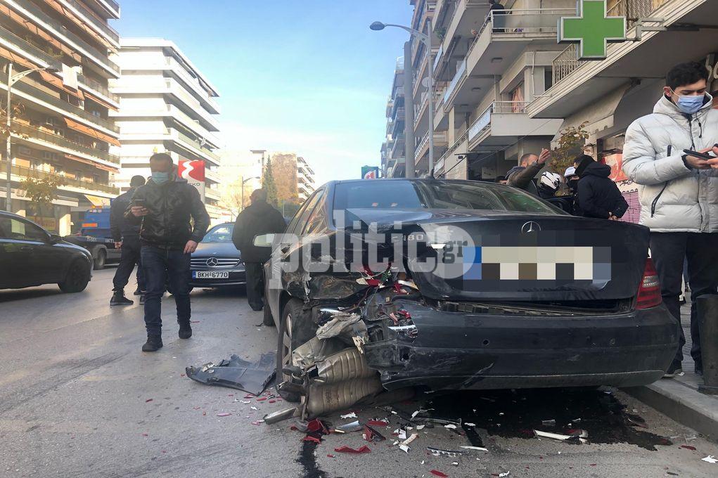 Θεσσαλονίκη: Οδηγός έκανε «μαγκιές» στο οδόστρωμα και τα έκανε Σμπαράλια