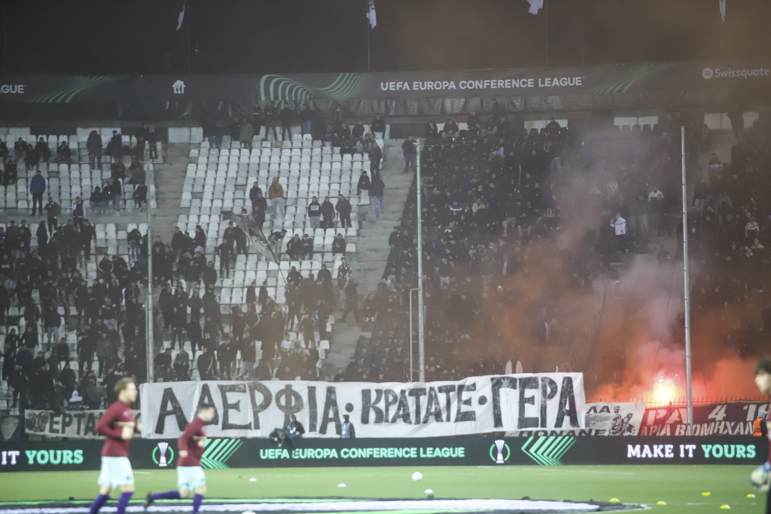 Θεσσαλονίκη: Εισαγγελική παρέμβαση για το επίμαχο πανό στην Τούμπα