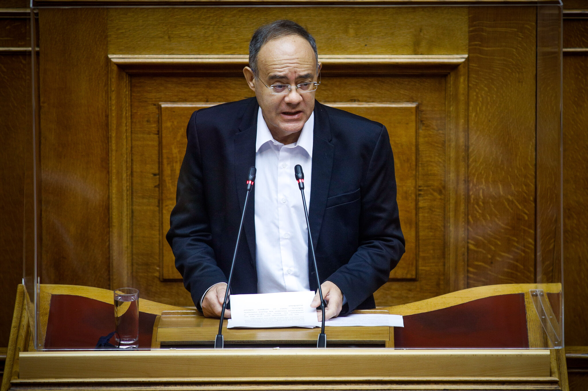 Ανδρέας Μιχαηλίδης στην Politic: «Ένα ζωντανό συνέδριο σύνθεσης με στόχο την ανατροπή της πολιτικής Μητσοτάκη»