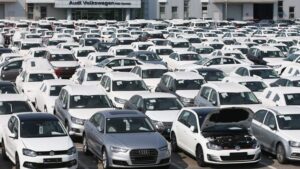 Μειώθηκαν οι πωλήσεις των επαγγελματικών οχημάτων τον Απρίλιο στην ΕΕ