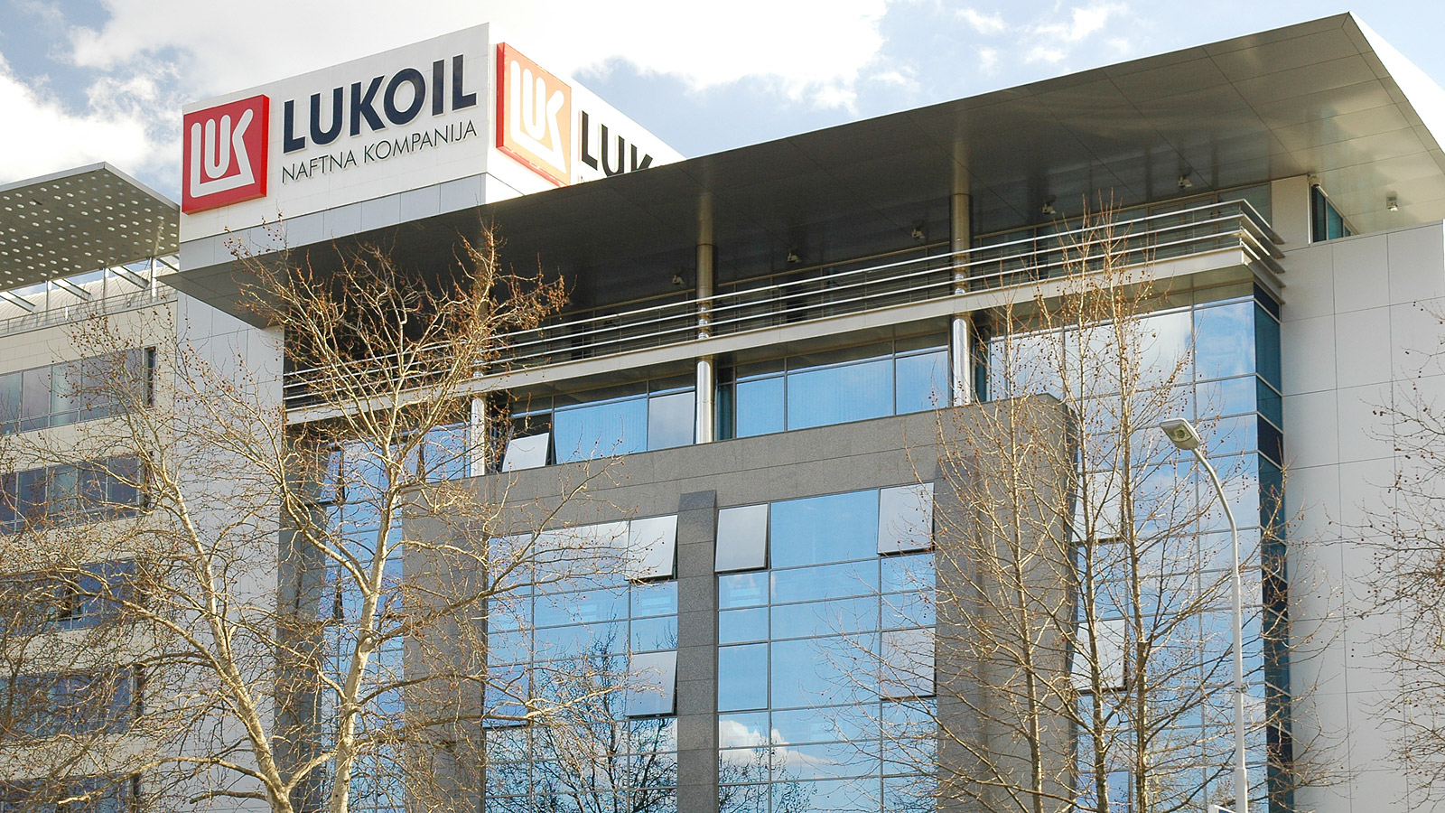 Lukoil: Σκοτώθηκε ο πρόεδρος της δεύτερης μεγαλύτερης ρωσικής πετρελαϊκής – Έπεσε από το 6ο όροφο νοσοκομείου