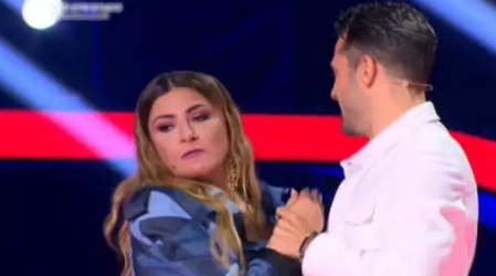 The Voice: Έξαλλη η Έλενα Παπαρίζου, χαστούκισε τον Κωνσταντίνο Αργυρό