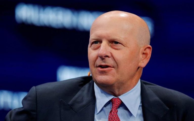 CEO της Goldman: Επιβεβαιώνει απολύσεις τον επόμενο μήνα