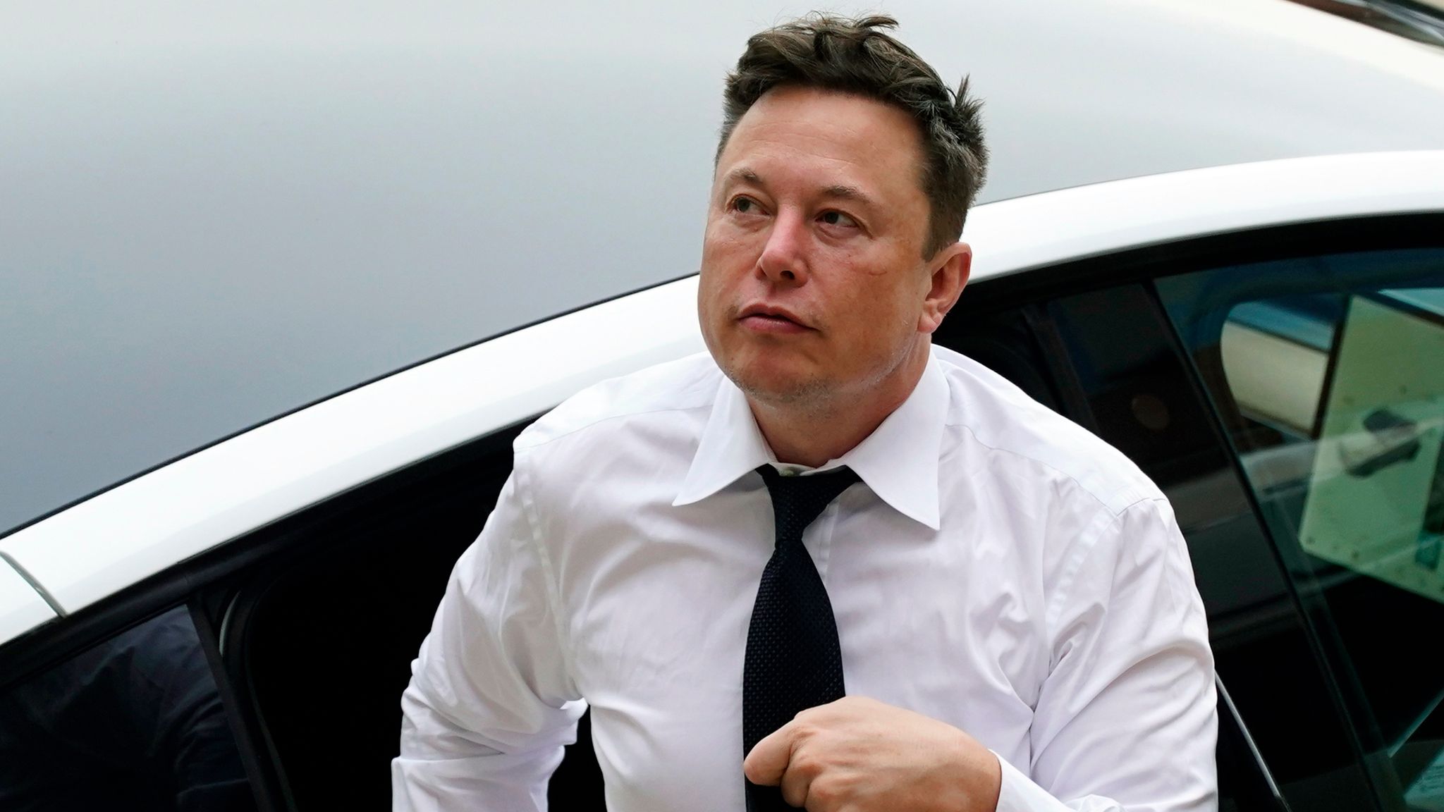 Elon Musk: Ήταν μια κακή χρονιά για τις μετοχές της Tesla