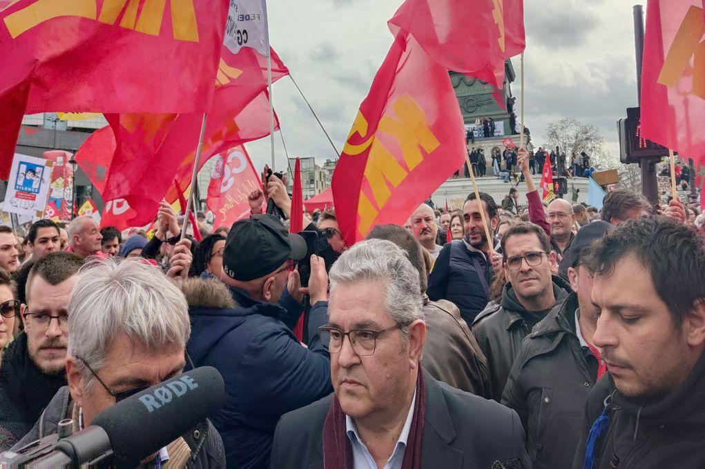 Κουτσούμπας: «Συγκλονιστικές οι εικόνες στη Γαλλία, βλέπεις την αστείρευτη δύναμη της εργατικής τάξης»