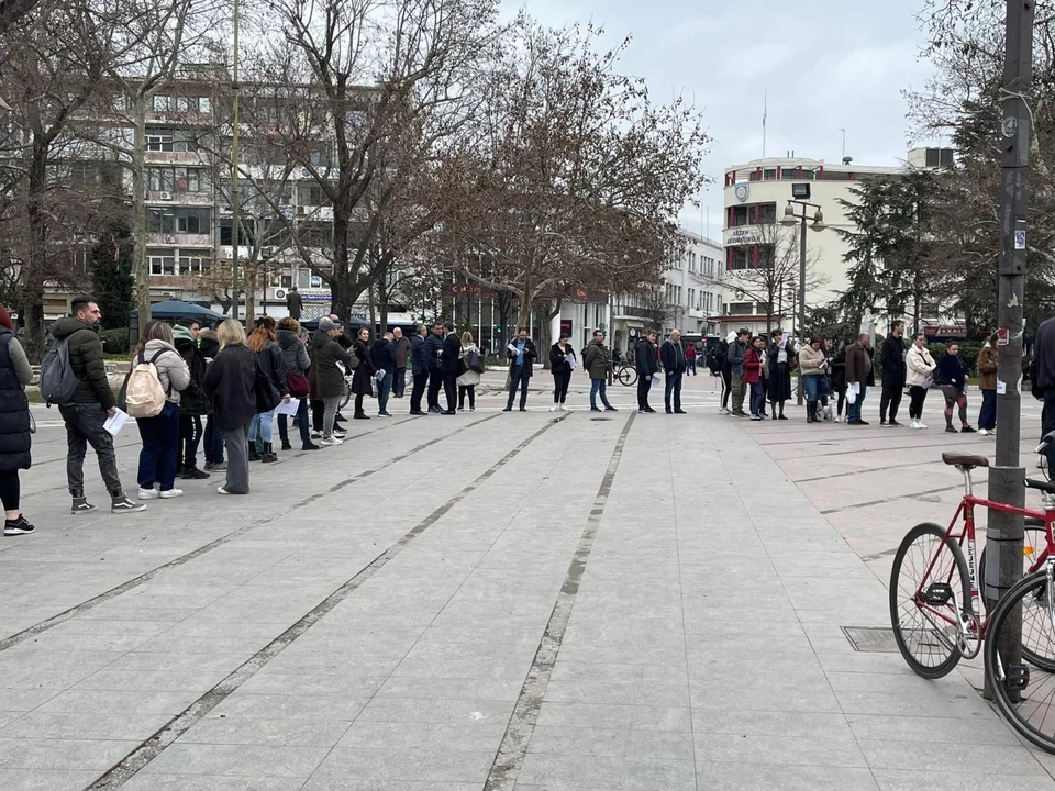 Συγκινητική ανταπόκριση του κόσμου στην Λάρισα: 250 φιάλες αίμα από 1.000 ανθρώπους