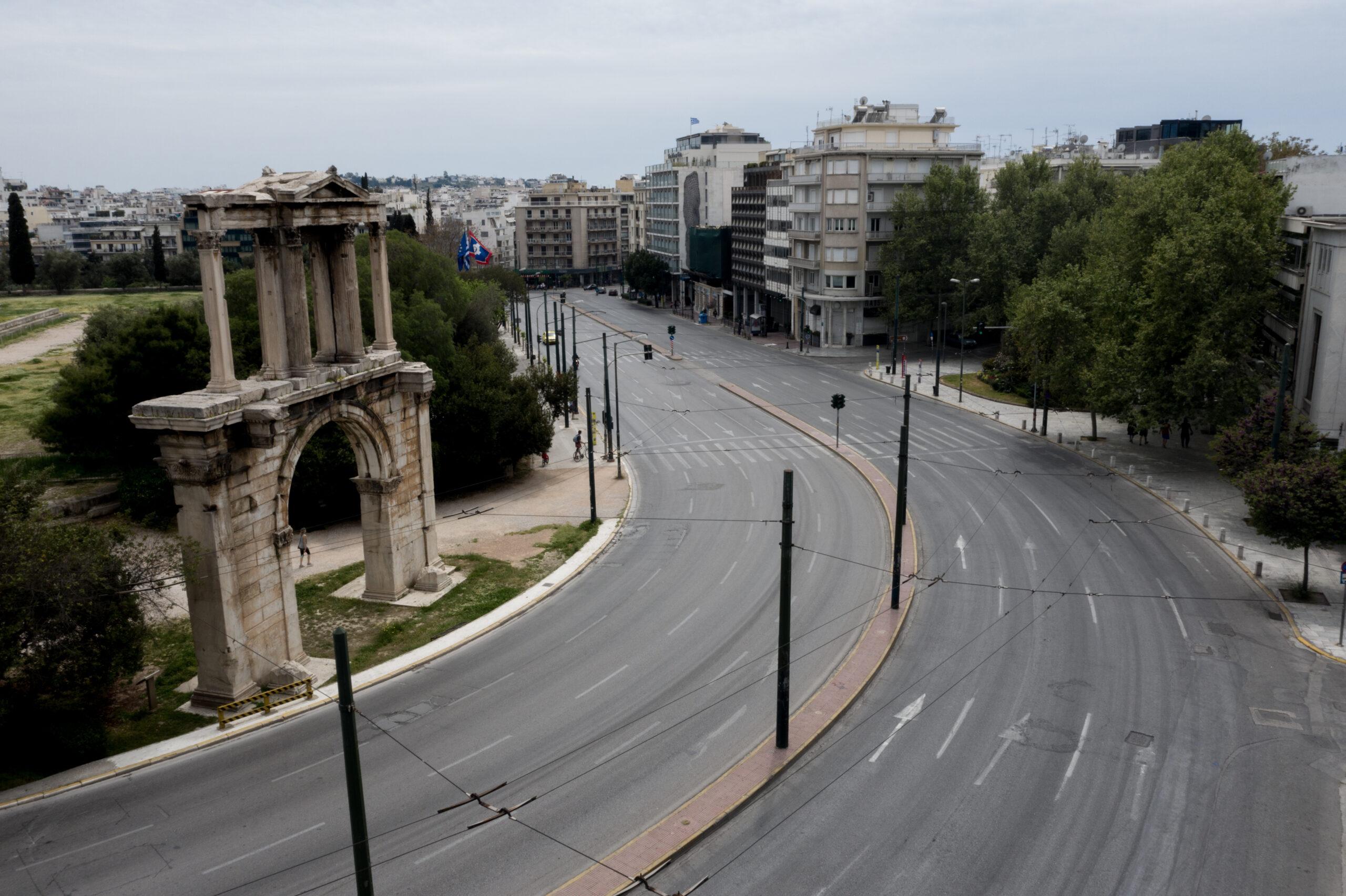 Αναστάτωση από οσμή αερίου σε περιοχές της Αθήνας – Τι συμβαίνει