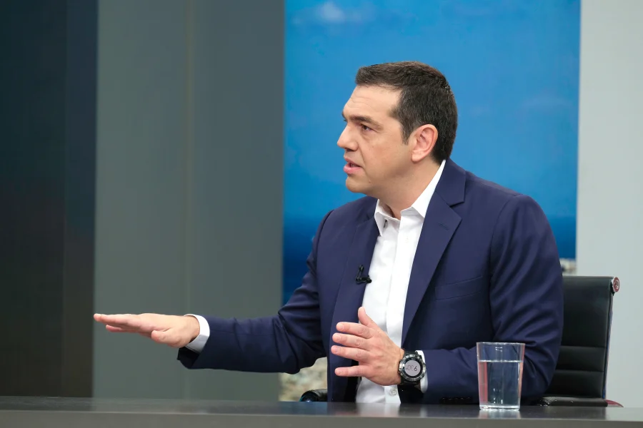 Τσίπρας: «Κυβέρνηση το πρώτο με το τρίτο κόμμα – δεν μπορεί να υπάρξει σχέση εμπιστοσύνης με Βαρουφάκη» (LIVE)