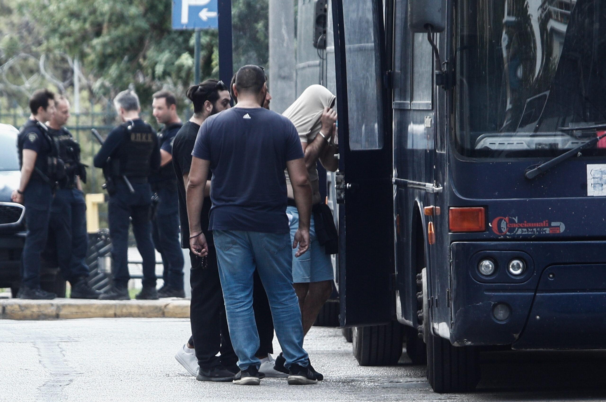 Δολοφονία Κατσουρή: Προφυλακίστηκε ο Κροάτης κατηγορούμενος που νοσηλεύεται – 71 οι προφυλακισθέντες