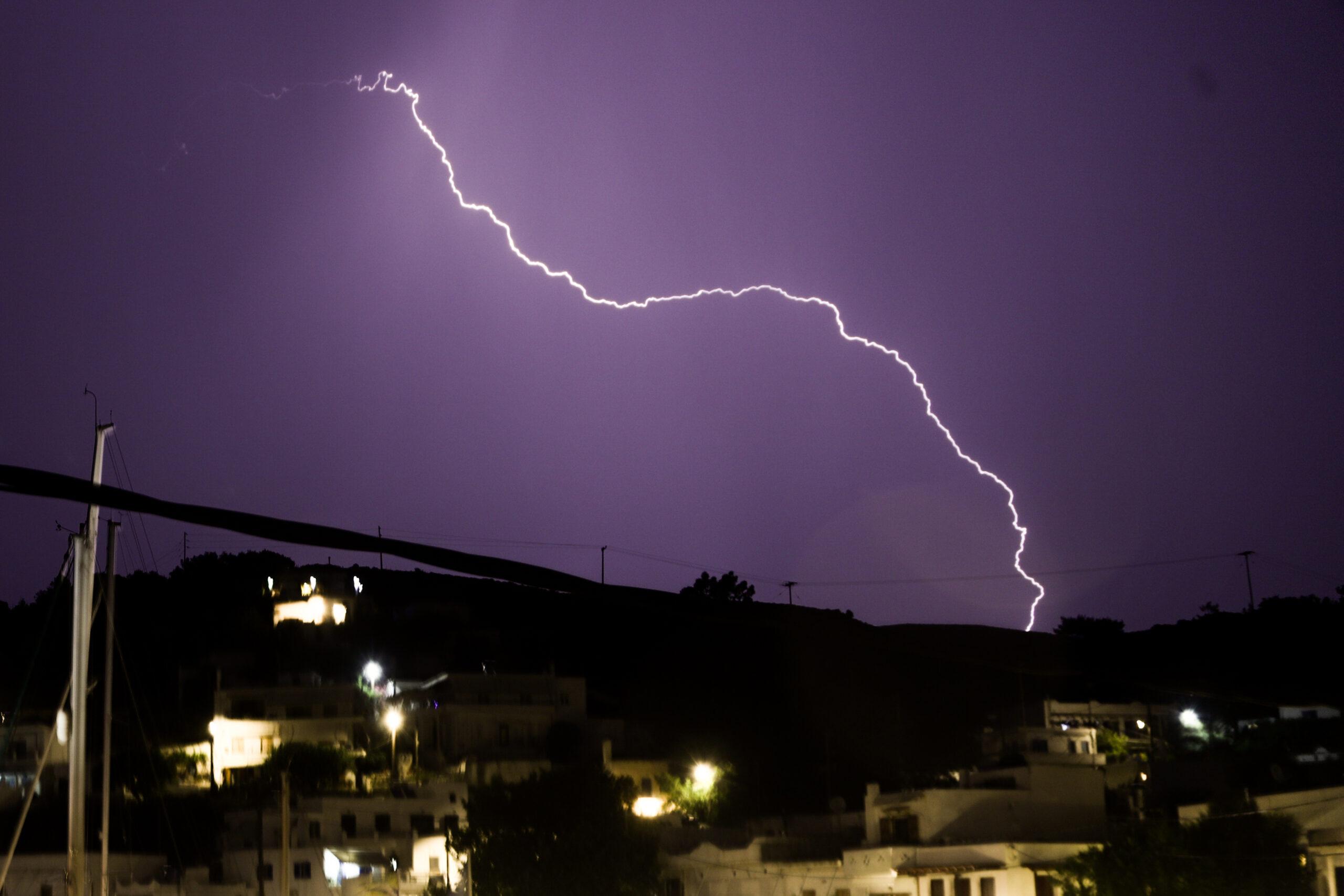 Κακοκαιρία Daniel: Καταγράφηκαν πάνω από 3.600 κεραυνοί από το Εθνικό Αστεροσκοπείο (ΒΙΝΤΕΟ)