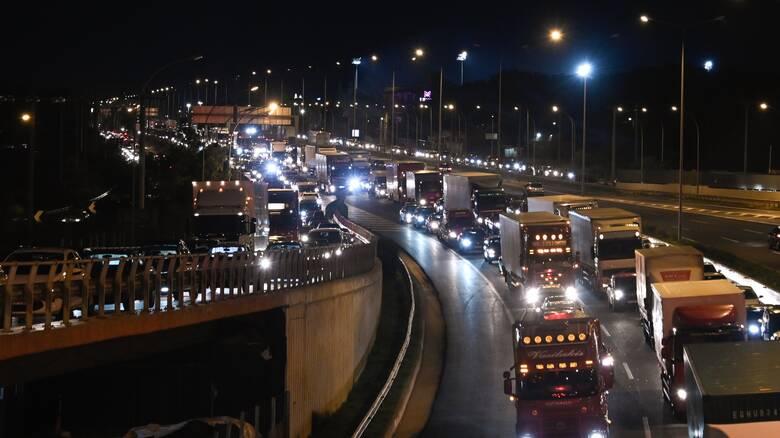 Αθήνα: Μεγάλη κίνηση στους δρόμους σε κέντρο και Κηφισό