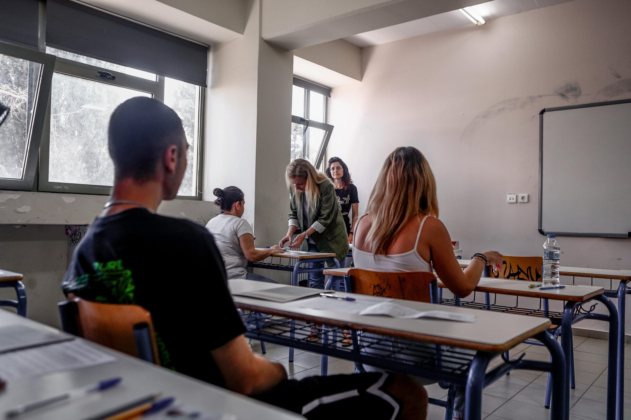 Υπουργείο Παιδείας: Νέα προθεσμία για τις εγγραφές σε ΓΕΛ και ΕΠΑΛ