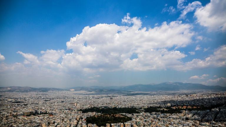 Καιρός: Ηλιοφάνεια με λίγες νεφώσεις για σήμερα με μια περαιτέρω άνοδο της θερμοκρασίας