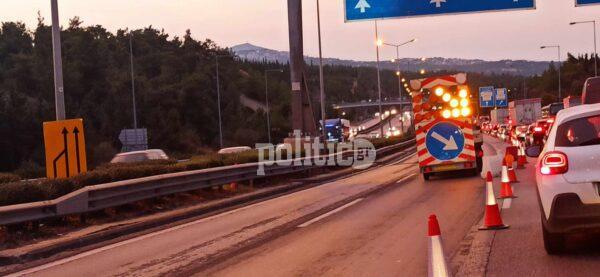 Θεσσαλονίκη: "Χάος" στον περιφερειακό - Μετά δυσκολίας η κίνηση των οχημάτων προς ανατολικά