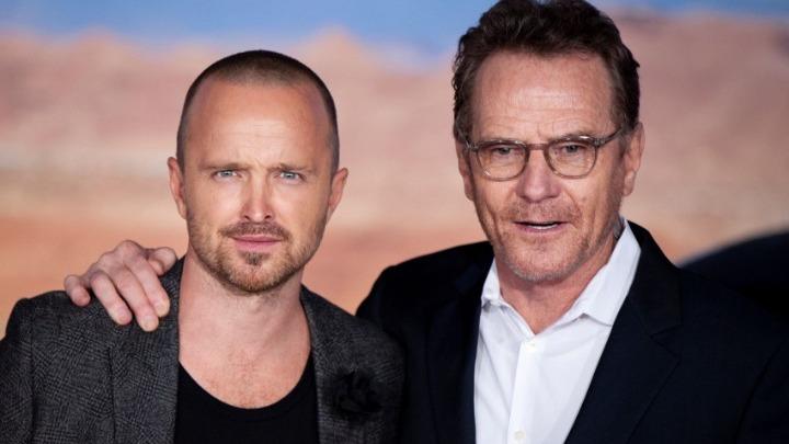 «Breaking Bad»: Η ομάδα ηθοποιών της σειράς συγκεντρώθηκε σε  διαμαρτυρία