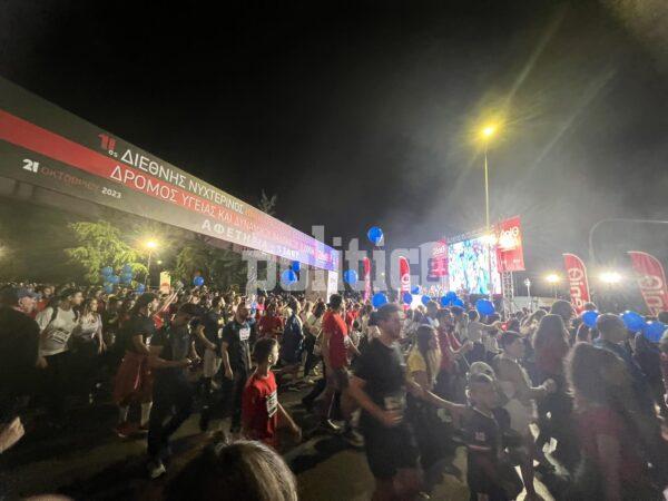 11ος Διεθνής Νυχτερινός Ημιμαραθώνιος Θεσσαλονίκης: Έναρξη των 5χλμ με το σήμα του Κ. Ζέρβα (ΒΙΝΤΕΟ)